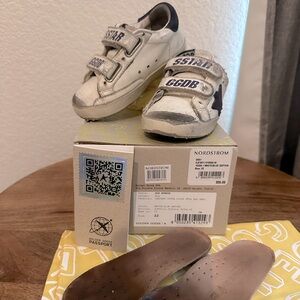 SOLD Golden Goose Old School
